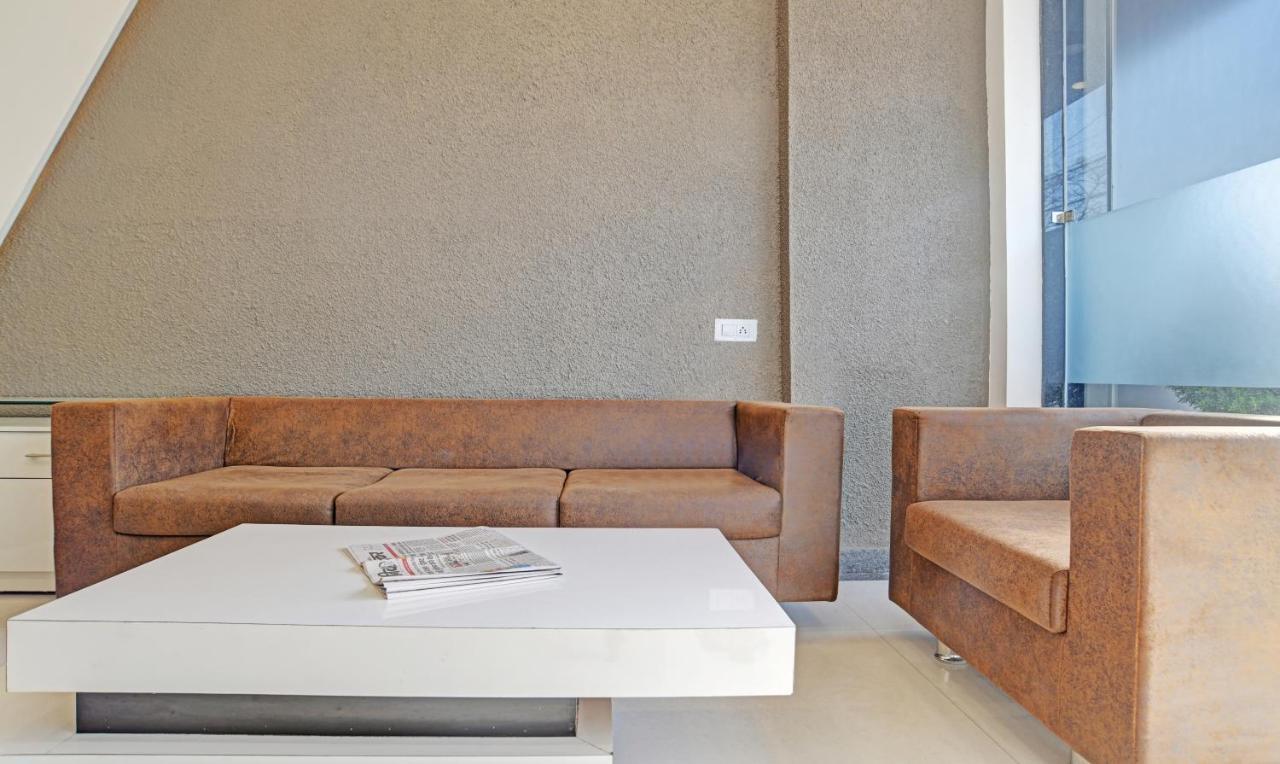 Treebo Grand Euro Pipliyahana Square إندور المظهر الخارجي الصورة