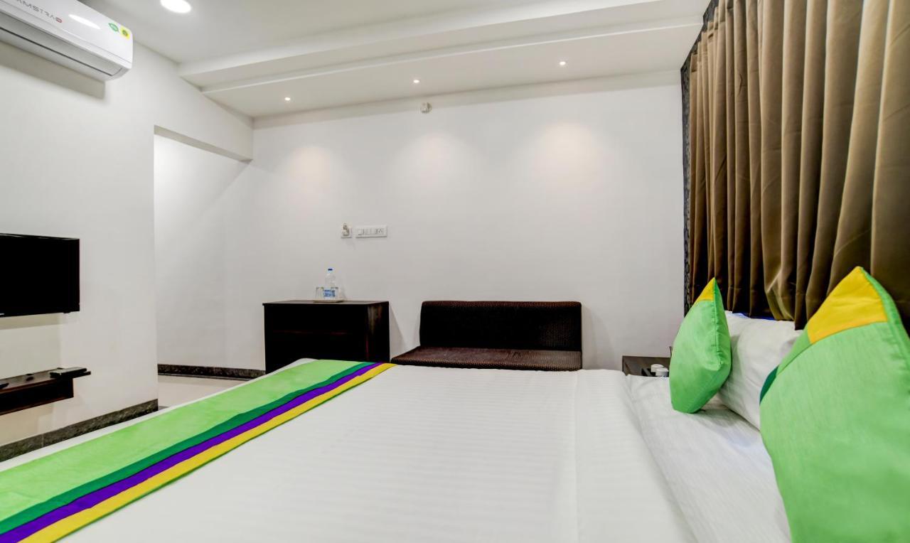 Treebo Grand Euro Pipliyahana Square إندور المظهر الخارجي الصورة